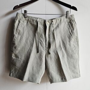 Vince Lightweight Hemp Shorts in Men's M